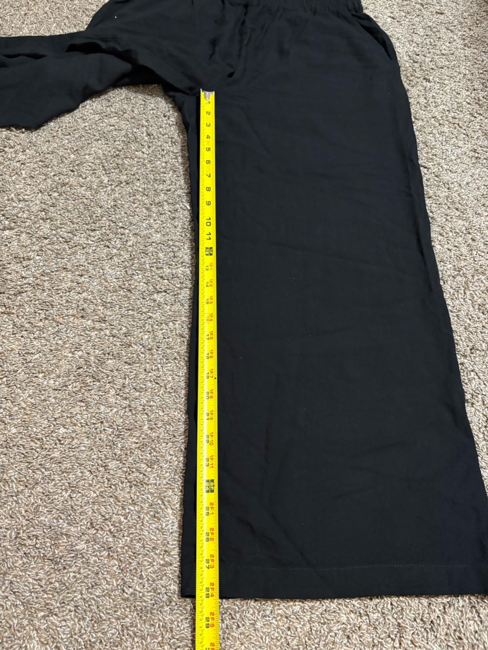 Marine Layer Black Wide-Leg Pull-On Pants - Picture 3 of 8
